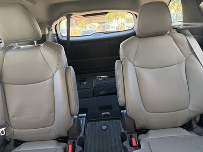 2025 Toyota Sienna XLE