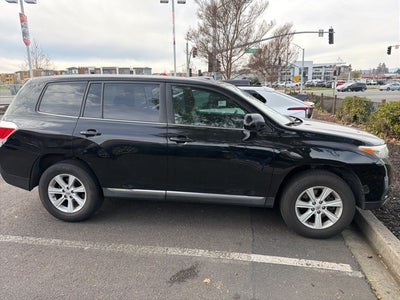 2013 Toyota Highlander Base
