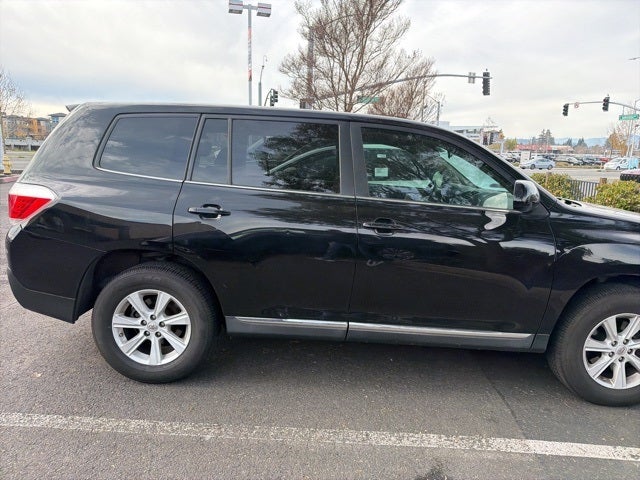 2013 Toyota Highlander Base