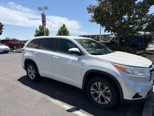 2014 Toyota Highlander LE Plus V6