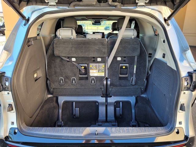 2021 Toyota Sienna Limited 7 Passenger