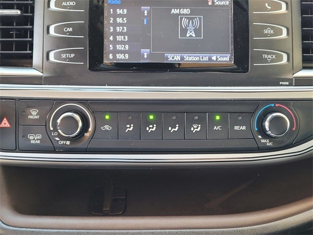 2017 Toyota Highlander LE