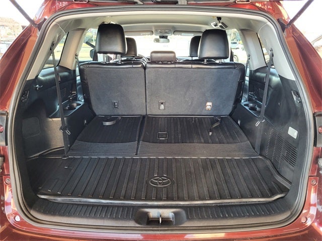 2017 Toyota Highlander LE