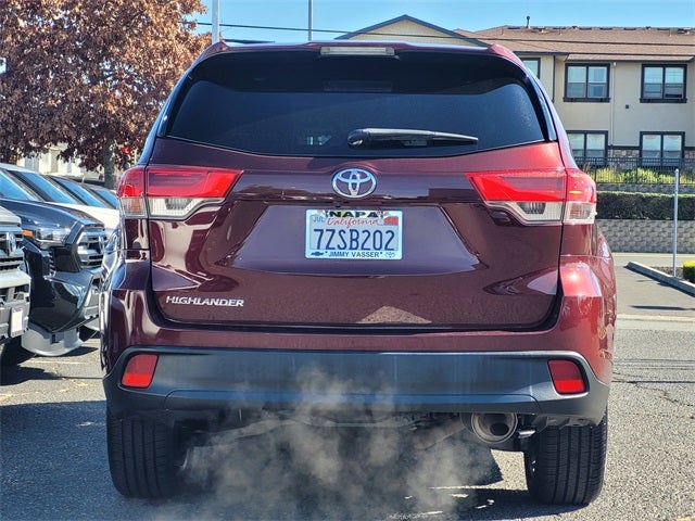 2017 Toyota Highlander LE