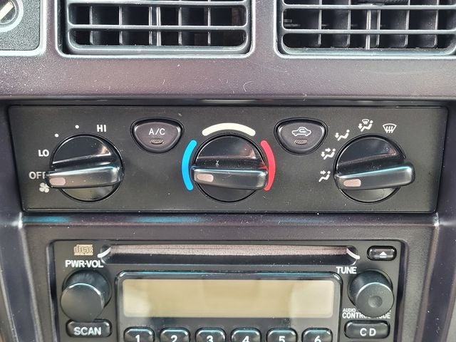2001 Toyota Tacoma Base V6