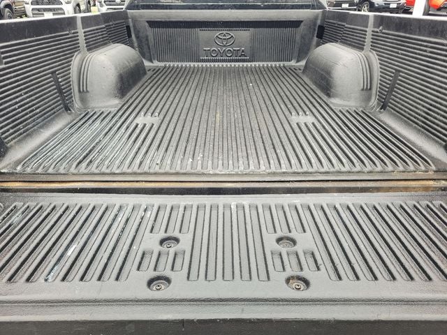 2001 Toyota Tacoma Base V6