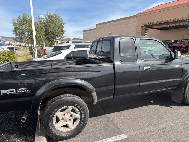 2001 Toyota Tacoma Base V6