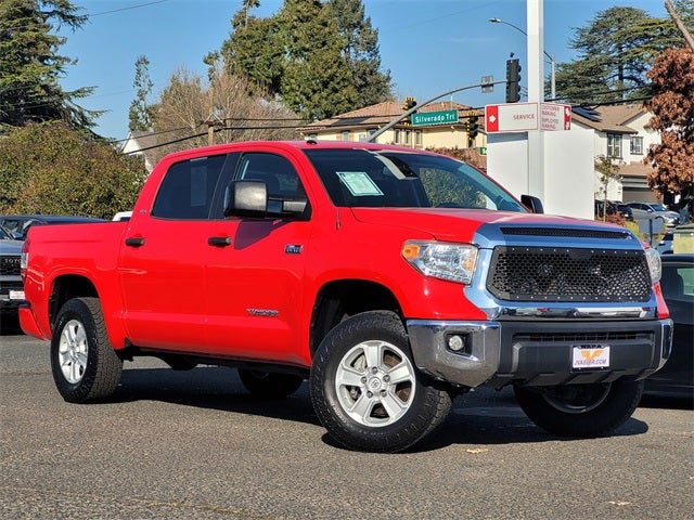 2016 Toyota Tundra SR5 CrewMax