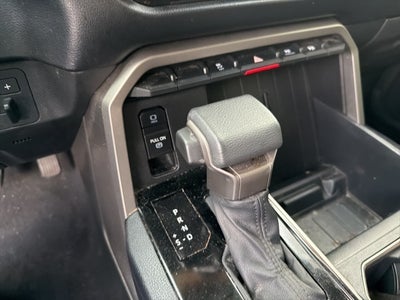 2022 Toyota Tundra SR5