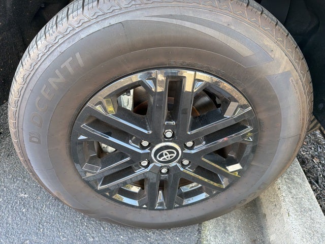 2022 Toyota Tundra SR5