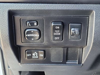 2016 Toyota Tundra SR