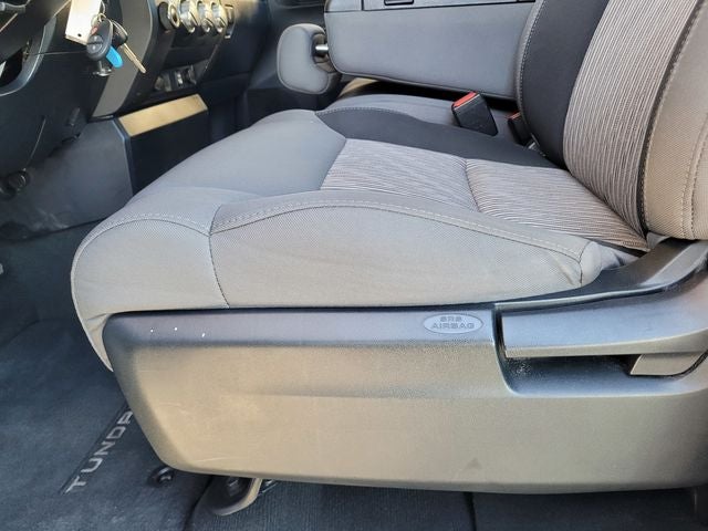 2016 Toyota Tundra SR