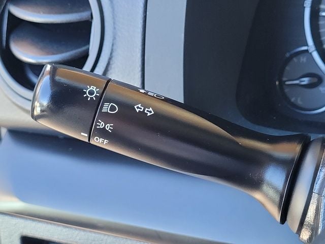 2016 Toyota Tundra SR