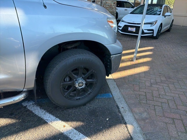 2012 Toyota Tundra Grade 4.6L V8