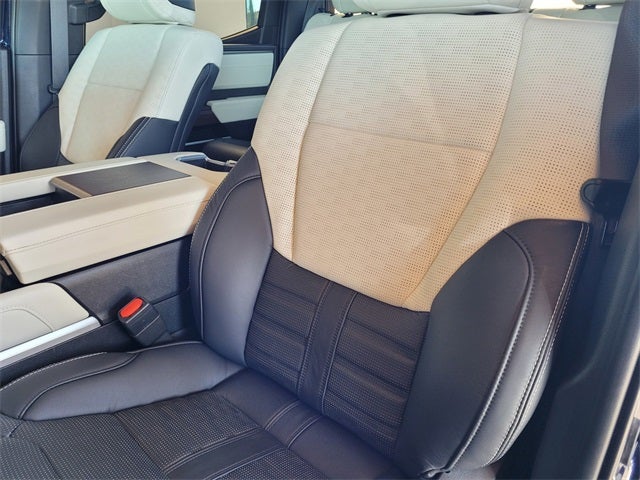 2024 Toyota Tundra Hybrid Capstone