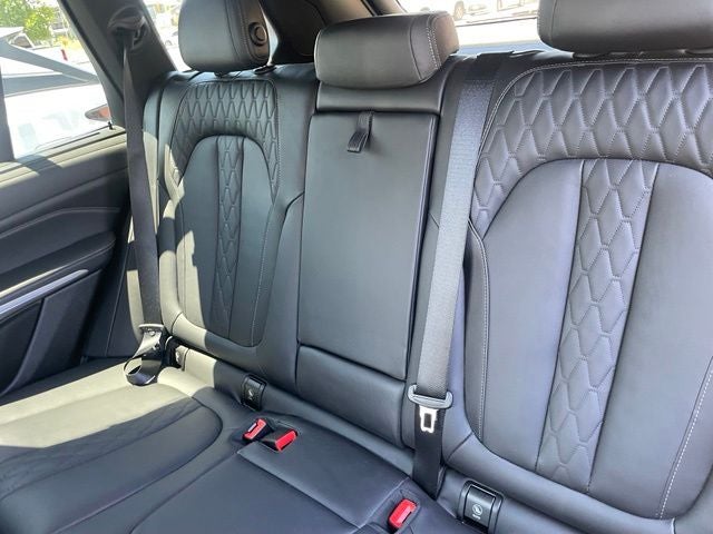 2023 BMW X5 M50i