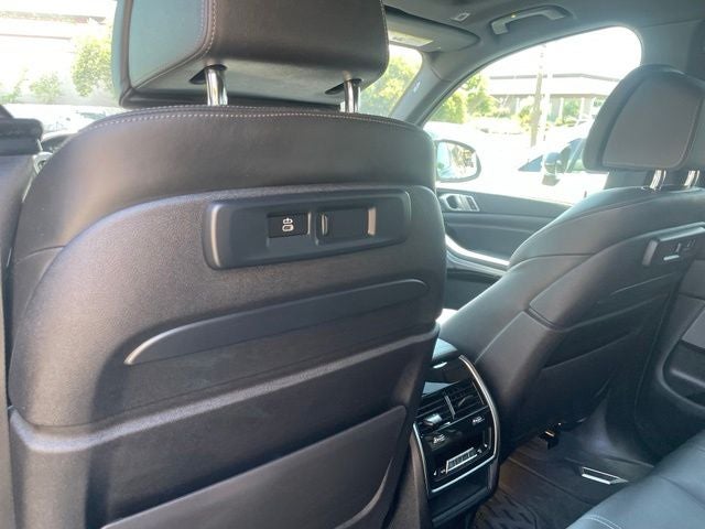 2023 BMW X5 M50i