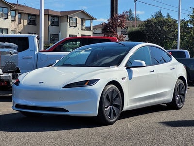 2025 Tesla Model 3 Long Range