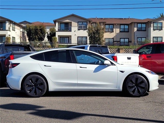2025 Tesla Model 3 Long Range