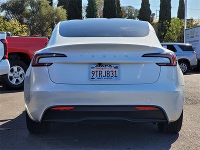 2025 Tesla Model 3 Long Range