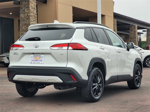 2023 Toyota Corolla Cross LE