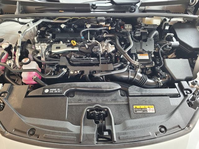 2025 Toyota Prius LE