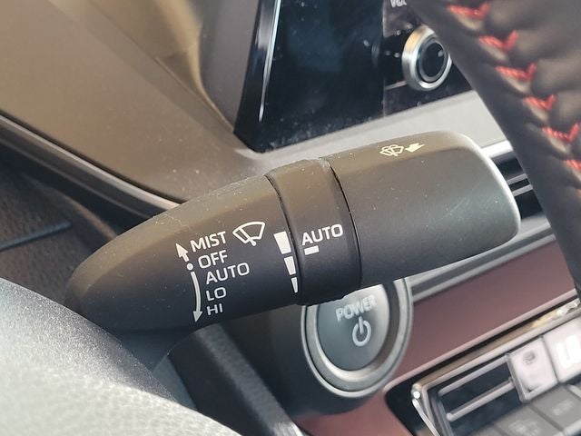 2024 Toyota Prius Prime SE