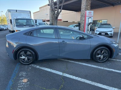 2024 Toyota Prius Prime SE
