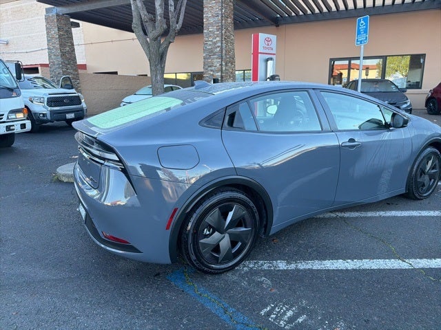 2024 Toyota Prius Prime SE