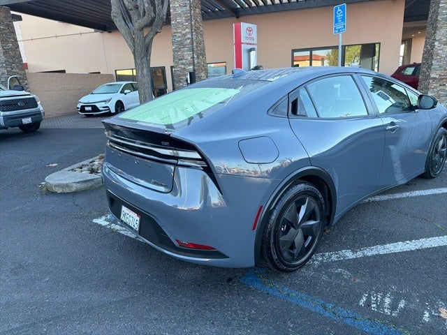 2024 Toyota Prius Prime SE