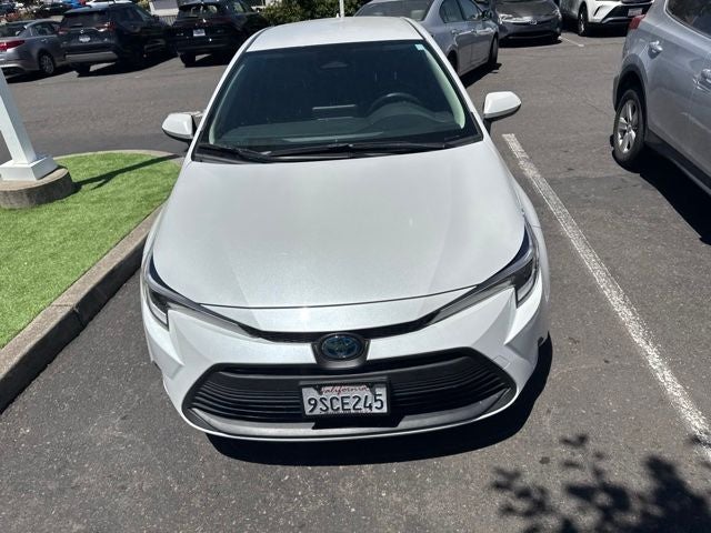 2025 Toyota Corolla Hybrid LE