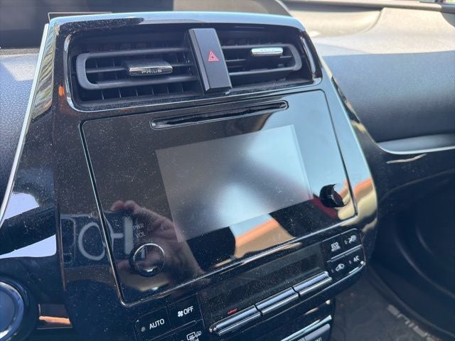 2019 Toyota Prius LE