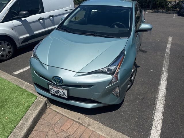2017 Toyota Prius Three Touring