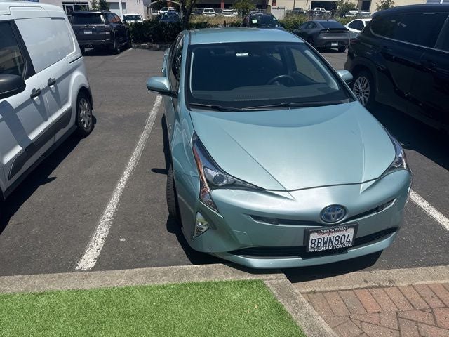 2017 Toyota Prius Three Touring