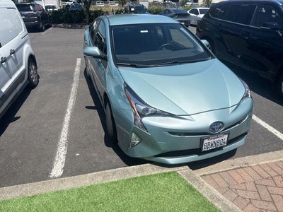 2017 Toyota Prius Three Touring