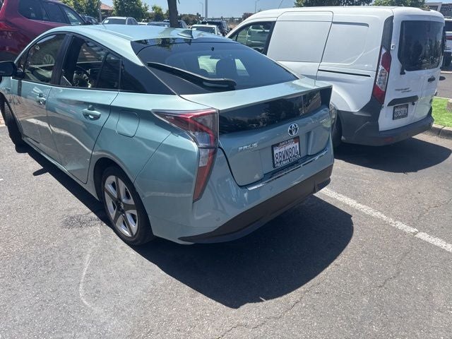 2017 Toyota Prius Three Touring