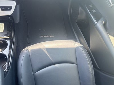 2017 Toyota Prius Three Touring
