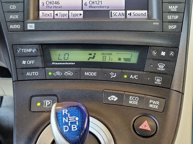 2010 Toyota Prius I