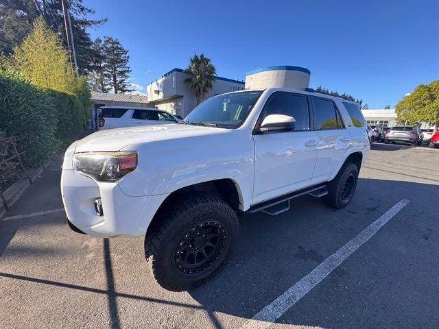 2017 Toyota 4Runner SR5