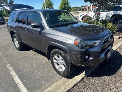 2022 Toyota 4Runner SR5