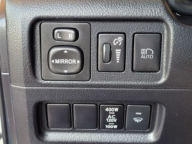 2023 Toyota 4Runner SR5 w/ Third Row Seating
