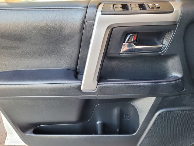 2023 Toyota 4Runner SR5 w/ Third Row Seating