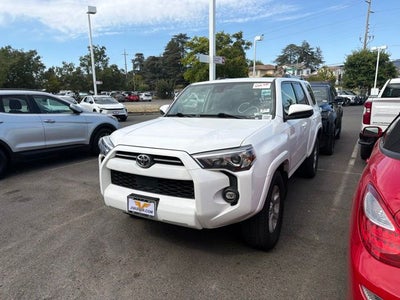 2023 Toyota 4Runner SR5 w/ Third Row Seating