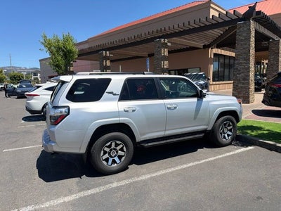 2022 Toyota 4Runner TRD Off-Road Premium