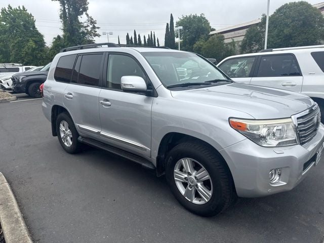 2014 Toyota Land Cruiser Base