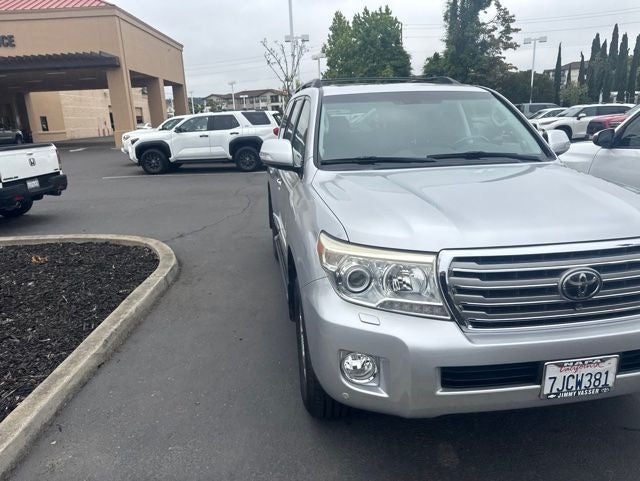 2014 Toyota Land Cruiser Base