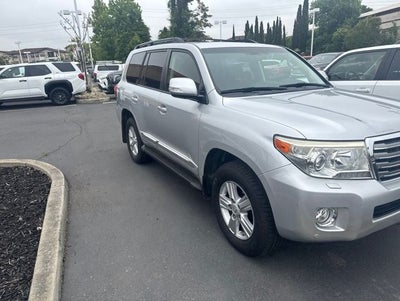 2014 Toyota Land Cruiser Base