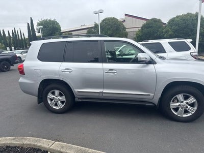 2014 Toyota Land Cruiser Base