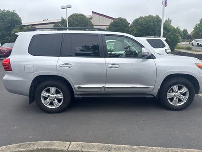 2014 Toyota Land Cruiser Base