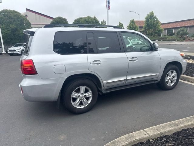 2014 Toyota Land Cruiser Base